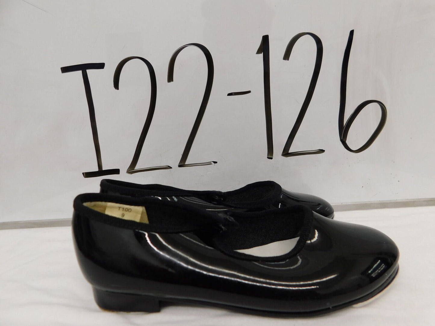 Pre-Owned Tap Shoes Dance Class Toddler 9M Tyette Leather Ribbon or Elastic Student
