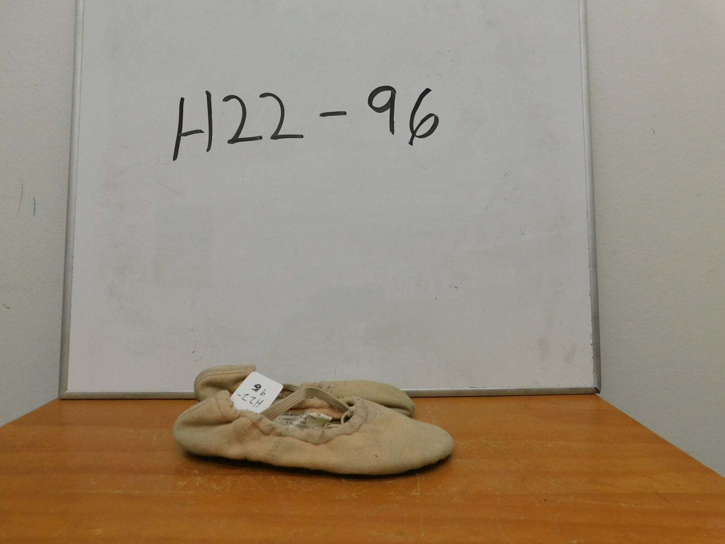 Pre-Owned Ballet Shoes Revolution Big Kid 4.5  Canvas