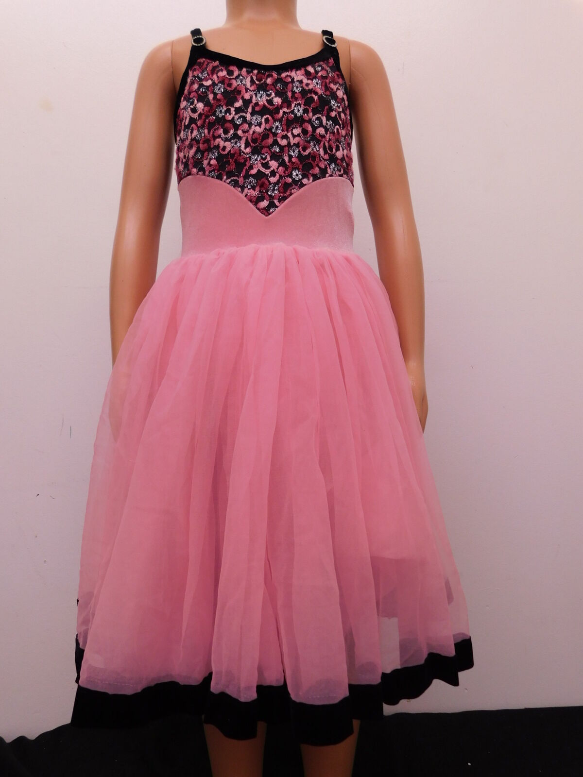 Pre-Owned Costume Wolff   Intermediate Child Light Pink