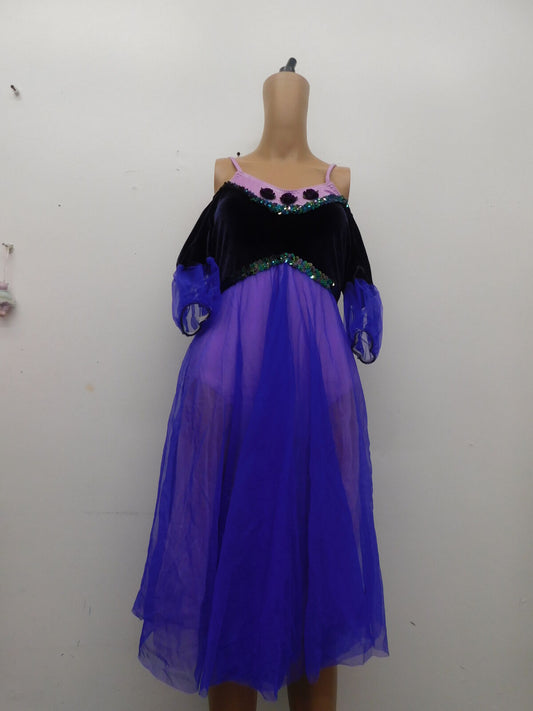 Pre-Owned Costume Unbranded   Small Adult Purple  Contemporary