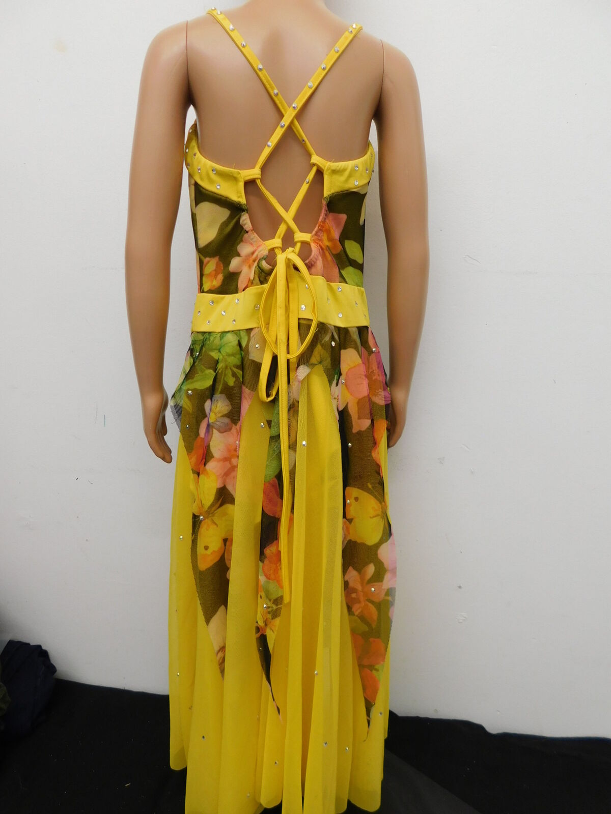 Pre-Owned Costume Kelle   Large Child Yellow Flowy Dress Lyrical Stones