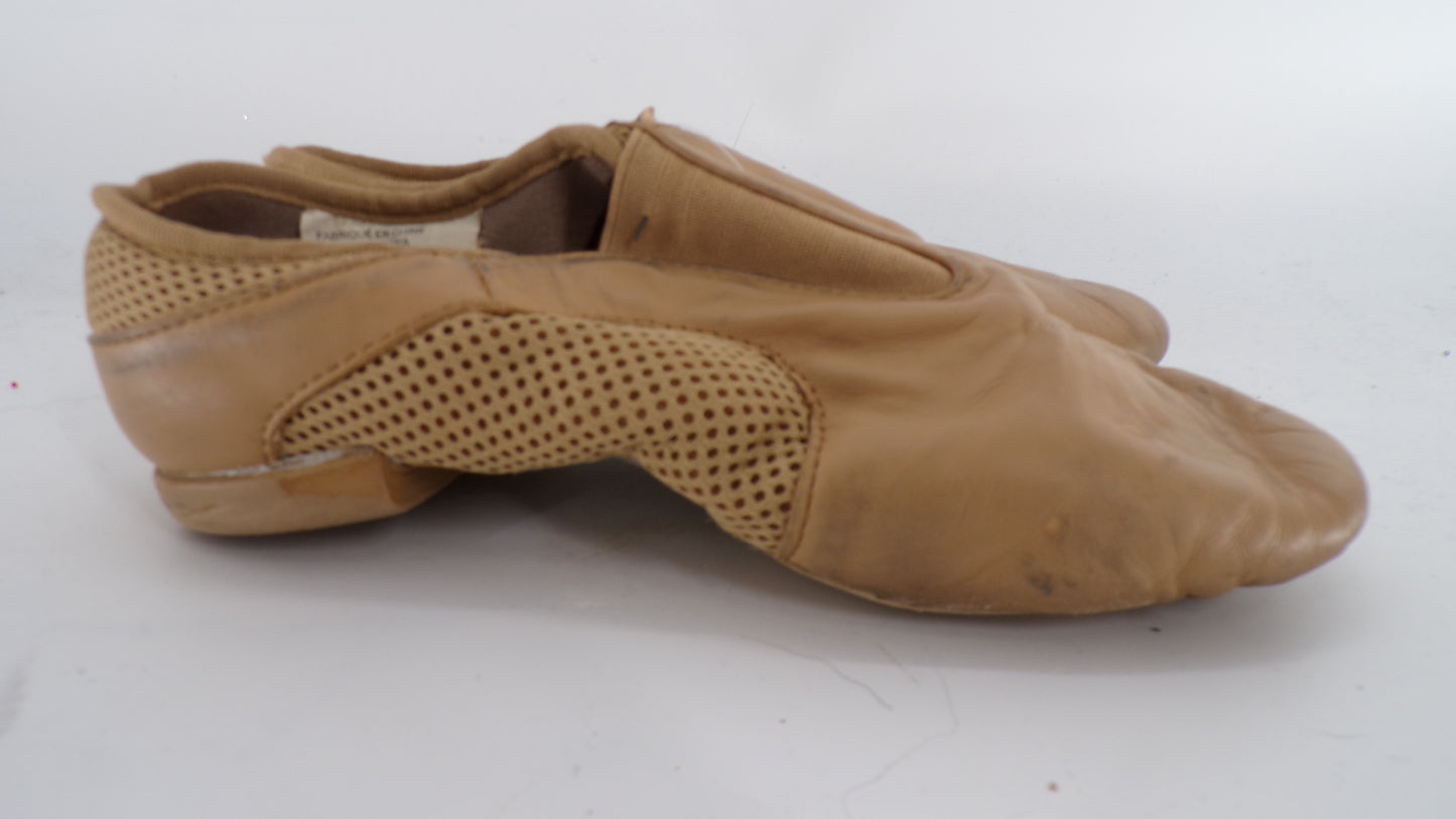 Pre-Owned Jazz Shoes Revolution Adult 6 Pull On Leather  Split Sole