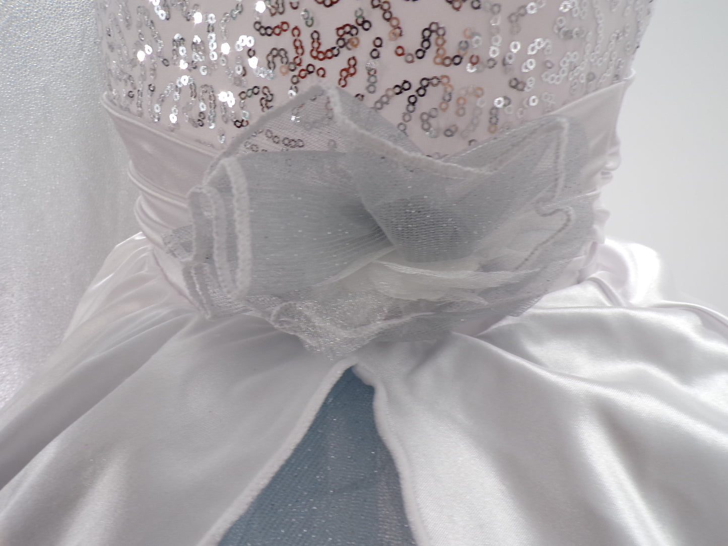 Pre-Owned Costume Curtain Call  E2328 Medium Child  Silver Tulle Skirt Jazz Sequin