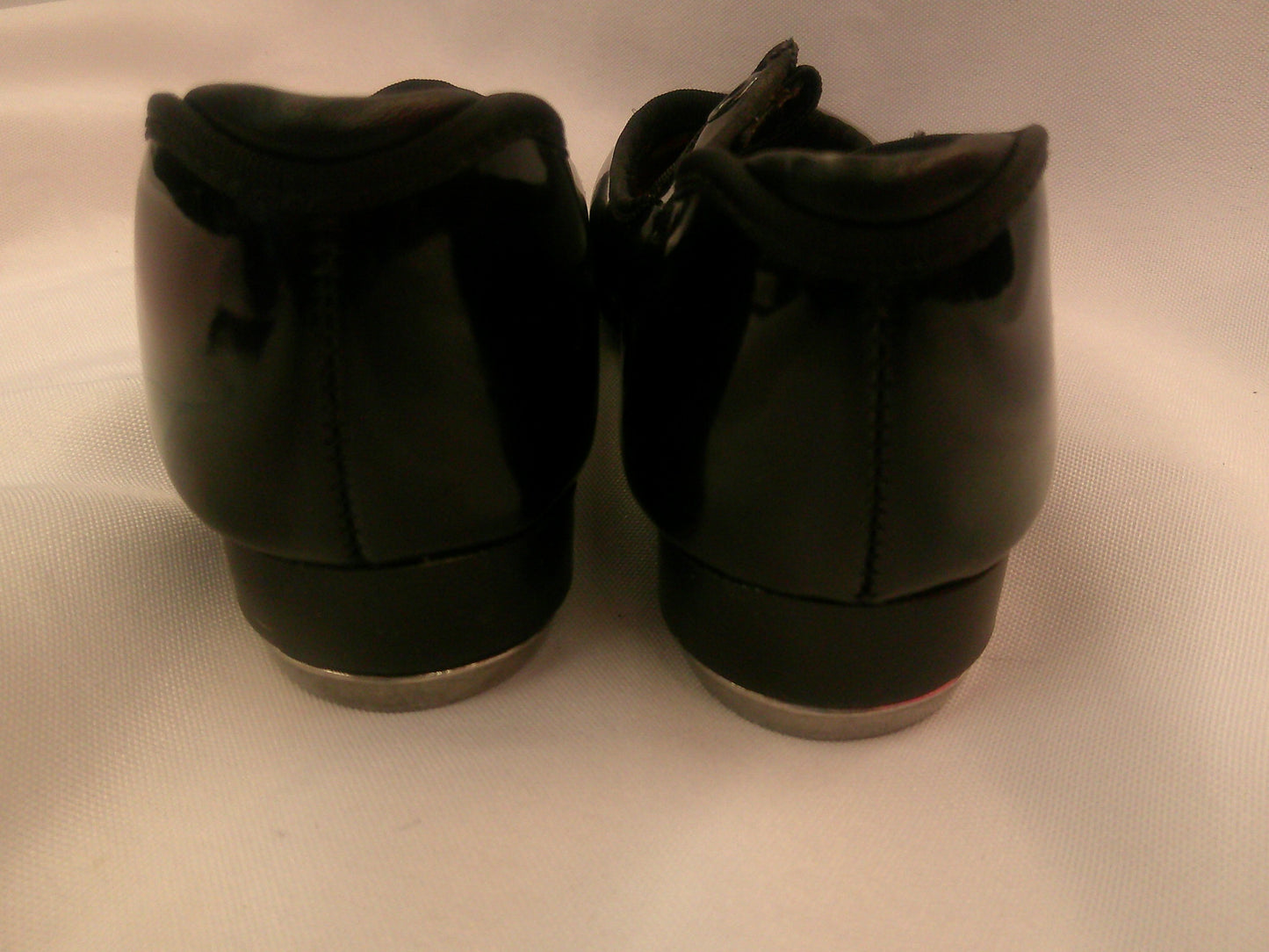 Pre-Owned Tap Shoes Capezio Toddler 9M Tyette Man Made Elastic Student
