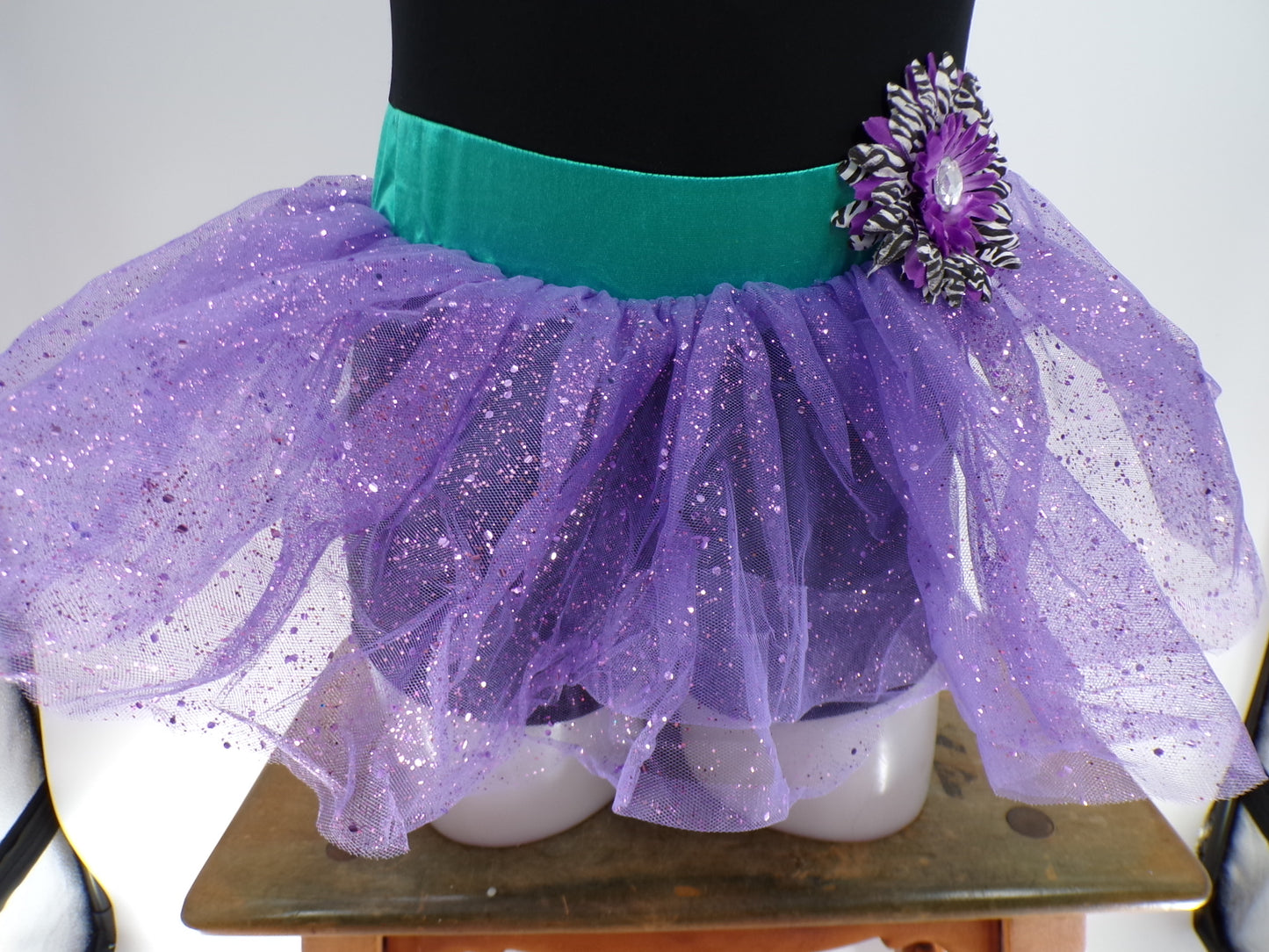 Pre-Owned Costume Weissman   Small Adult Purple  Tulle Skirt Jazz Sequin