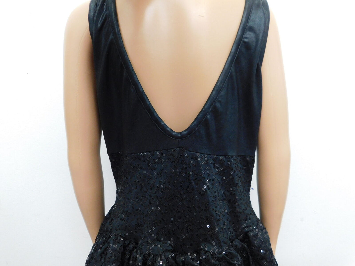 Pre-Owned Costume Art Stone  5351 Large Child Black  Jazz