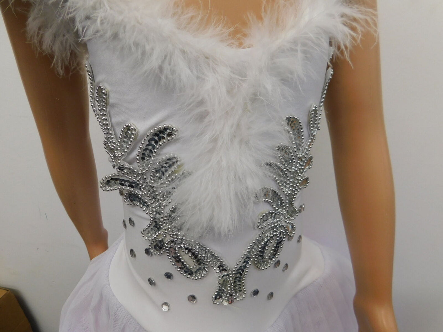 Pre-Owned Costume Unbranded   Small Adult White  Ballet