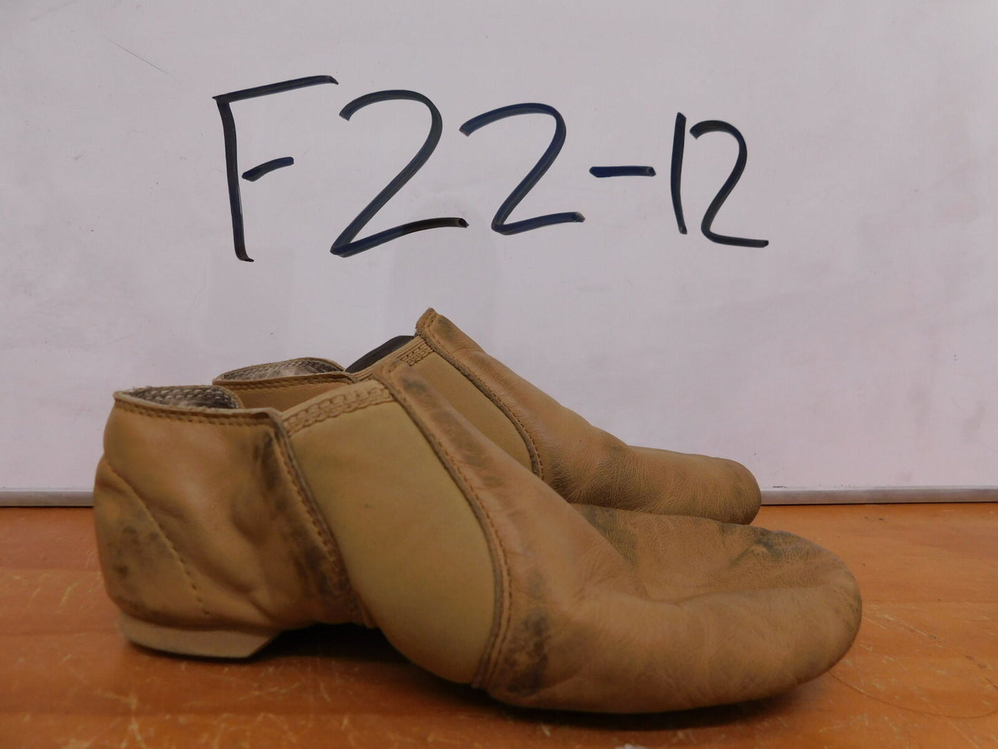 Pre-Owned Jazz Shoes Revolution Big Kid 4  Leather