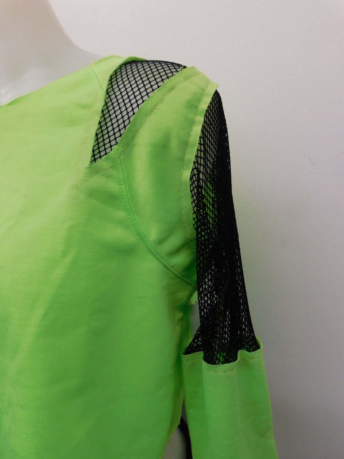 Pre-Owned Top Gallery  HH07 Large Child Lime Green  Jazz